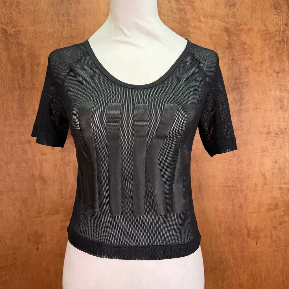 Nike Dri-fit XS black mesh crop top short sleeve athleisure streetwear